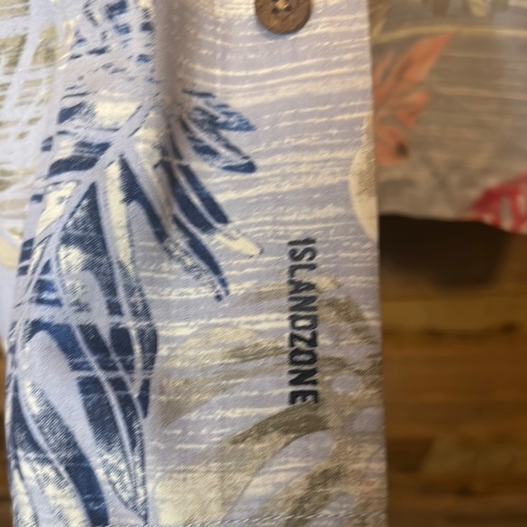 Tommy Bahama NWT Tropical Silk Casual Button Down Shirt - Picture 8 of 11